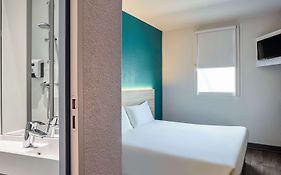 hotelF1 Evry A6 Rénové